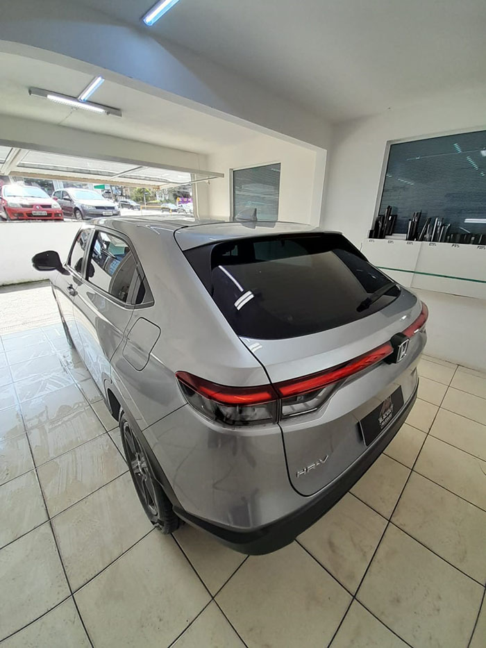 Aplicação de película automotiva 4