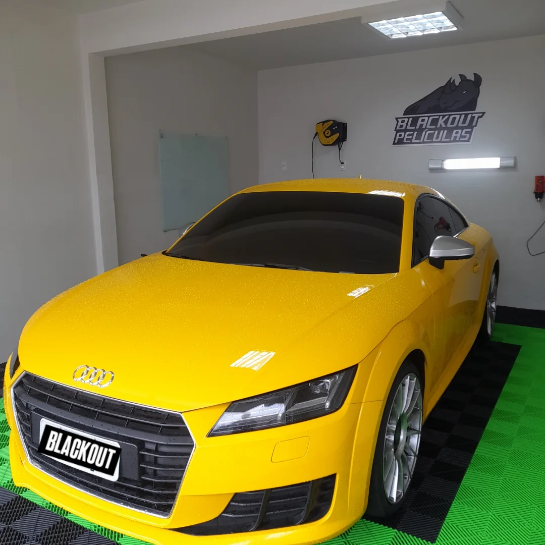 Aplicação de película automotiva 1